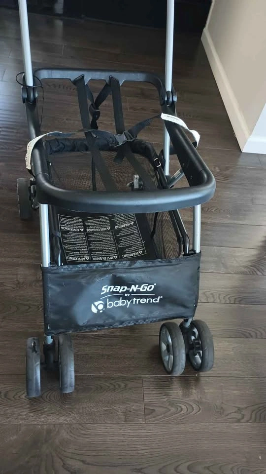 Baby Trend Snap n Go Universal Car Seat Carrier - photo 2