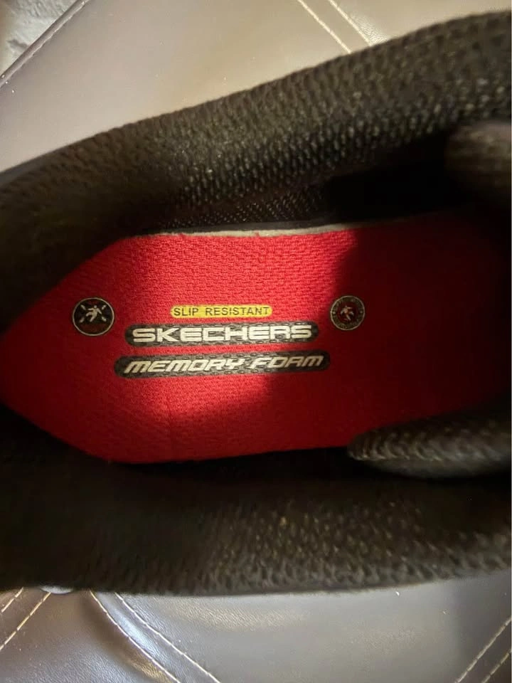 Skechers Slip Resistant Shoes - photo 2