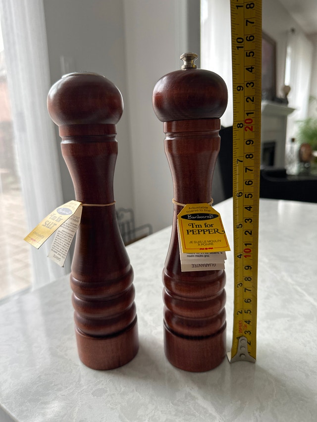 VTG Baribocraft Maple 9.5" Wooden Pepper Mill and Salt Shaker - photo 4