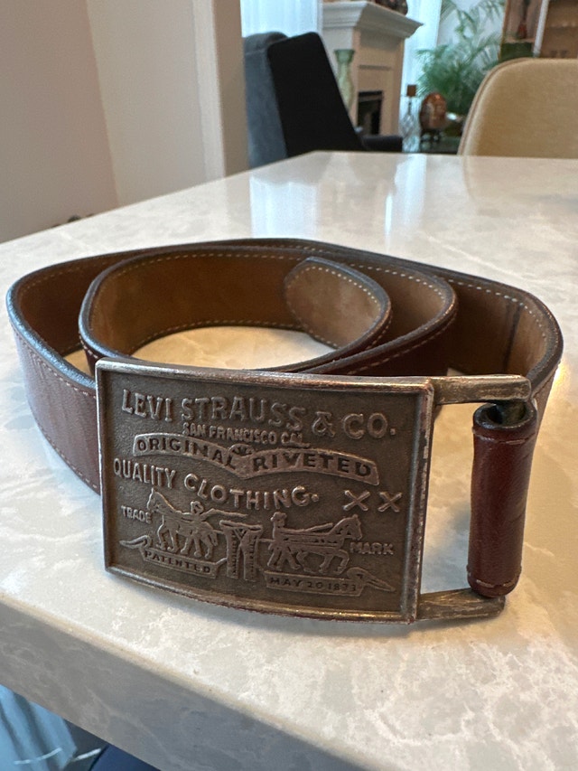 Levi Strauss & Co. Vintage Belt Buckle And Leather Belt, 36/90