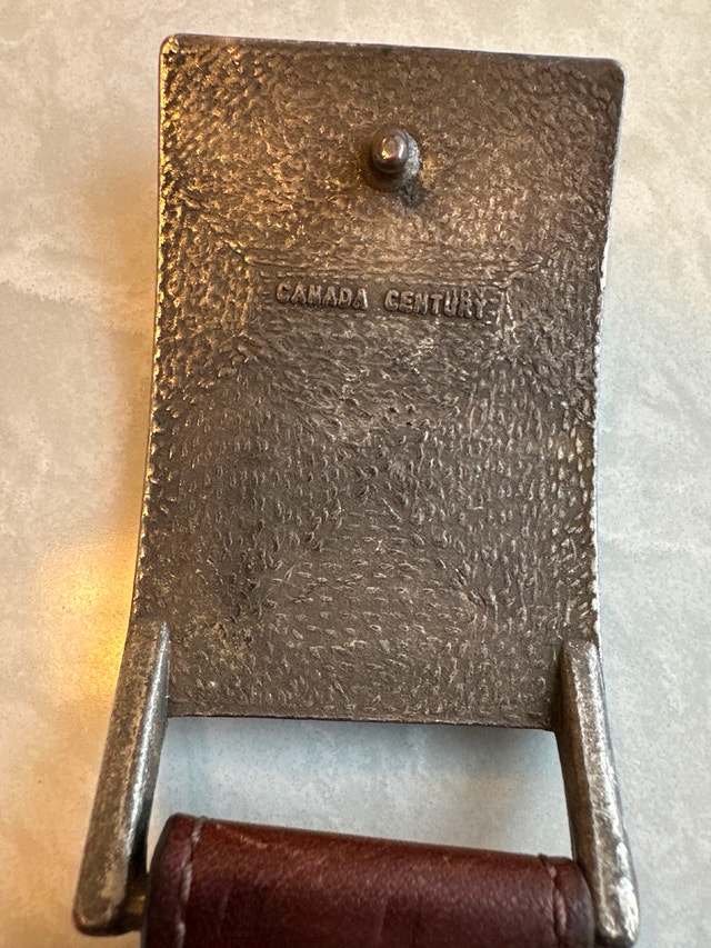 Levi Strauss & Co. Vintage Belt Buckle And Leather Belt, 36/90 - photo 3