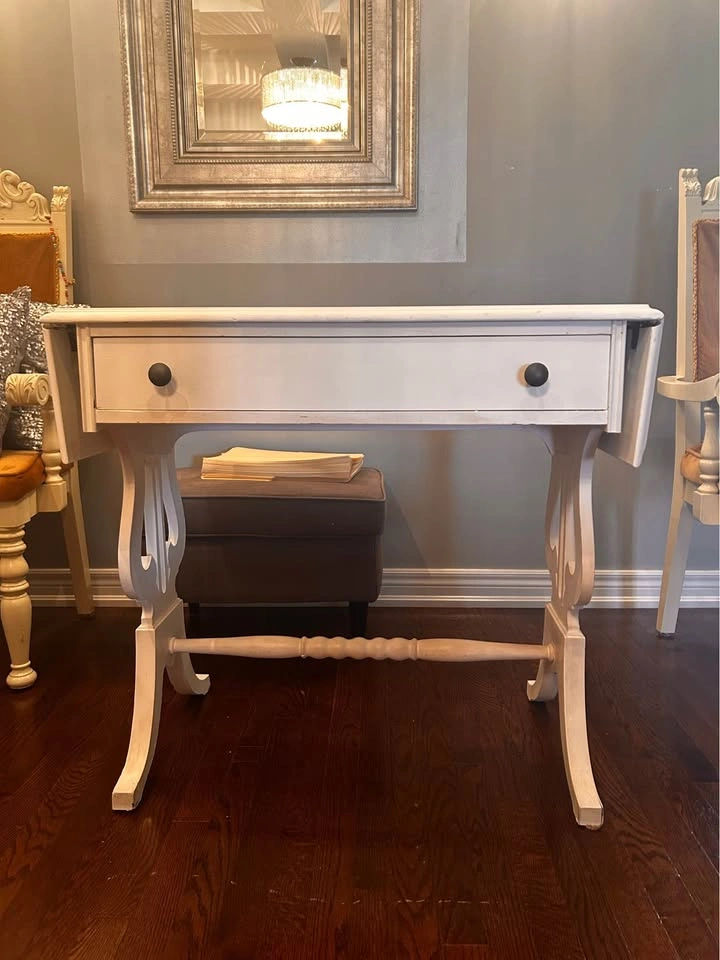 Antique Desk / Vanity - photo 3