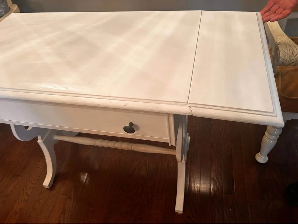 Antique Desk / Vanity - photo 4