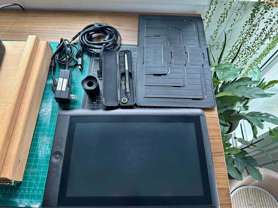 Wacom Cintiq 13HD Creative tablet Display