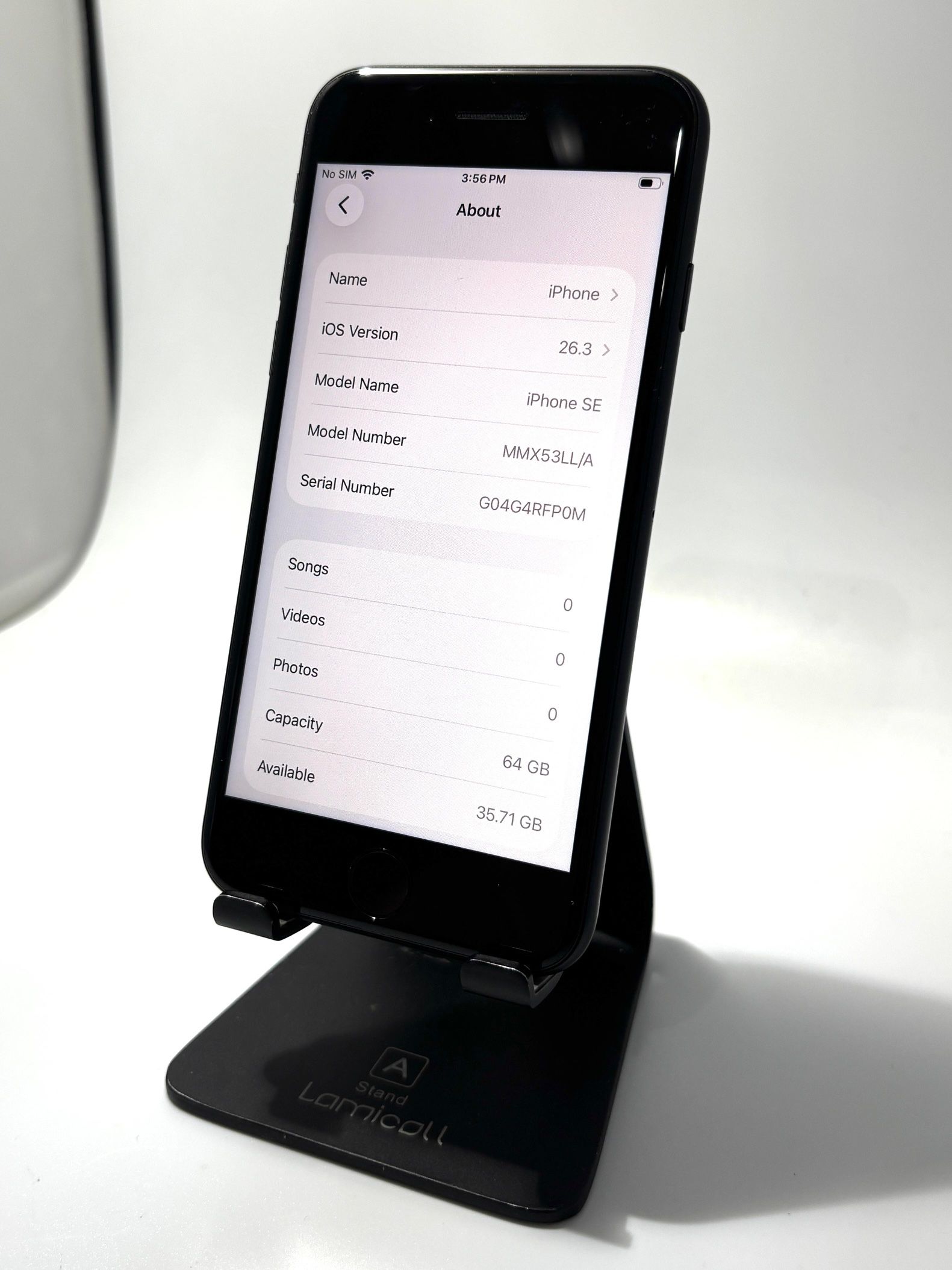 Apple iPhone SE 3rd Gen Unlocked - photo 3
