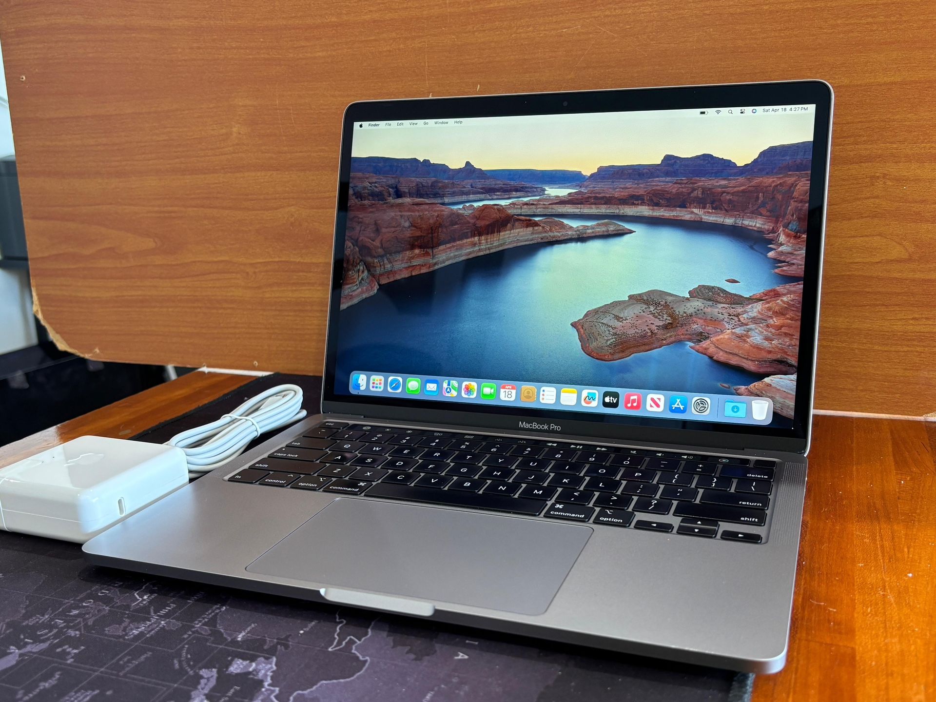 MacBook Pro 13" 2020 TouchBar i5 32GB RAM 512GB SSD