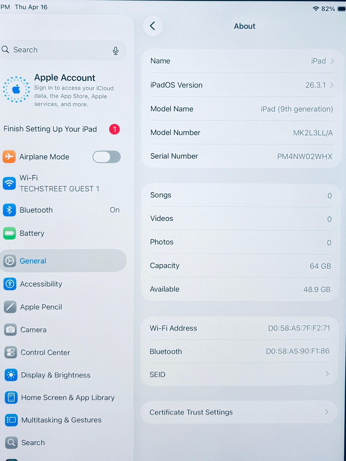 Apple iPad 9th Gen 64GB 10.2" Fully Functional - photo 2