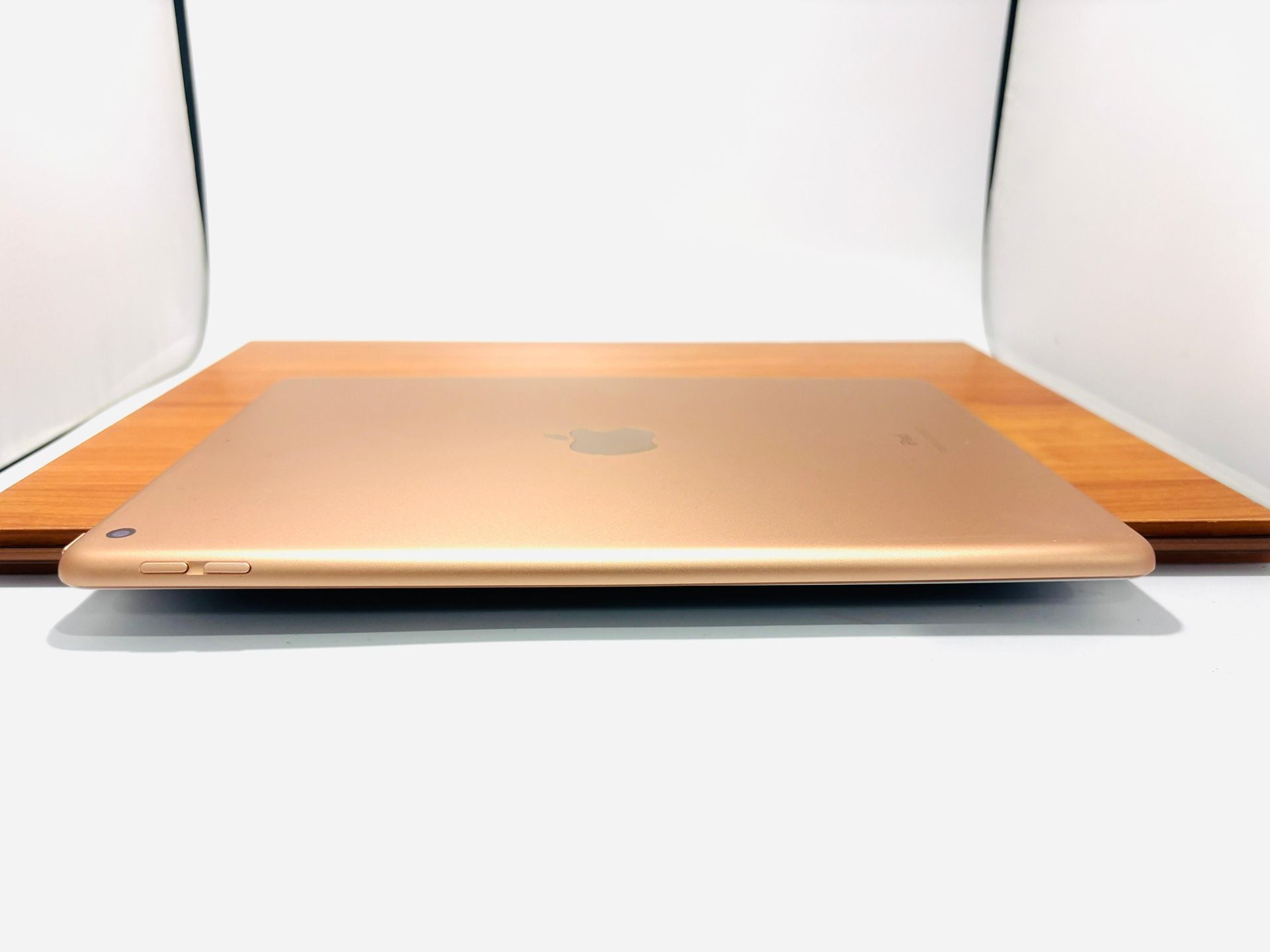 Apple iPad 8 10.2" WiFi Rose Gold - photo 5