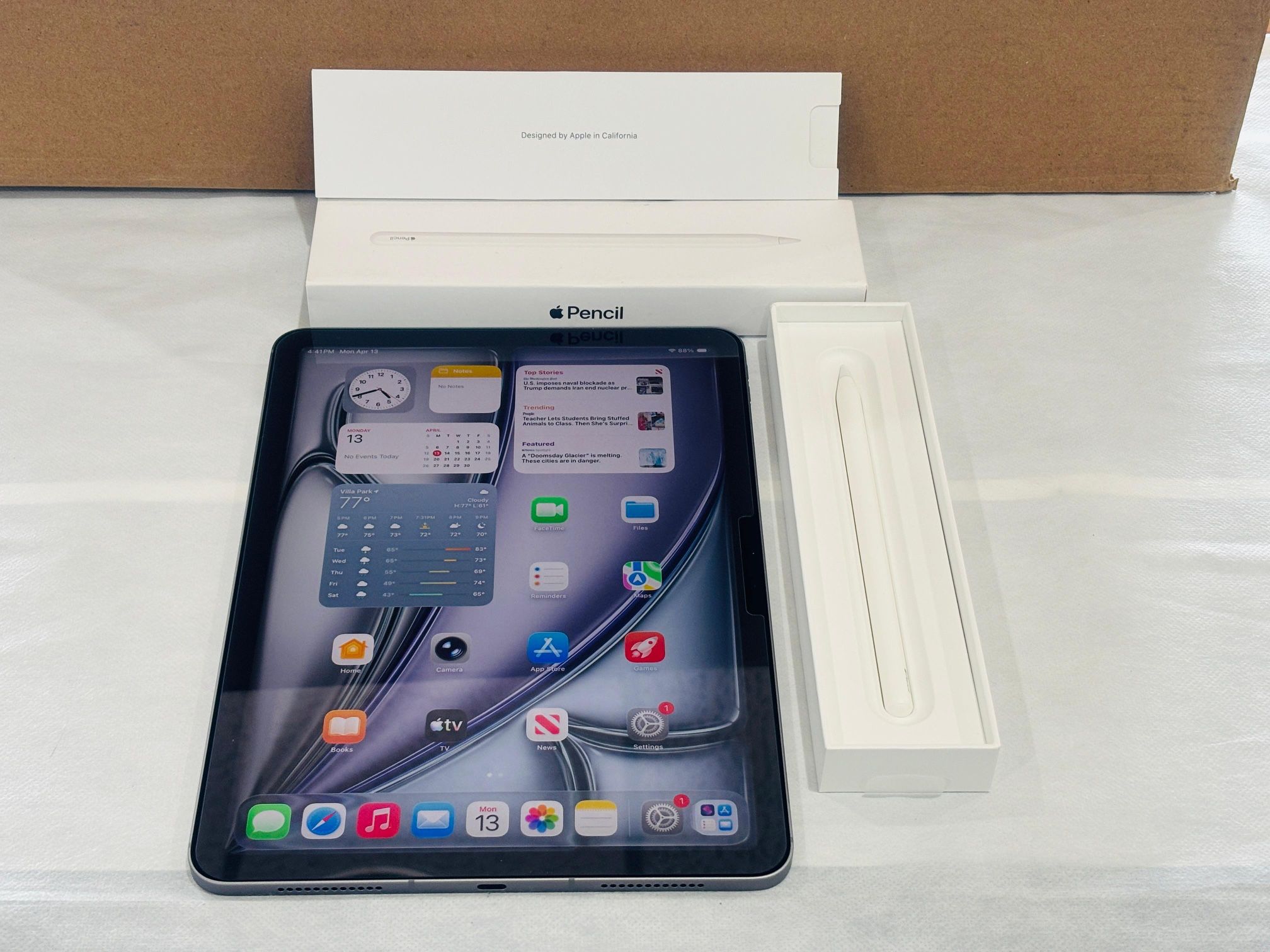 iPad Air 11-inch M3 2025 128GB Cellular w/Apple Pencil 2