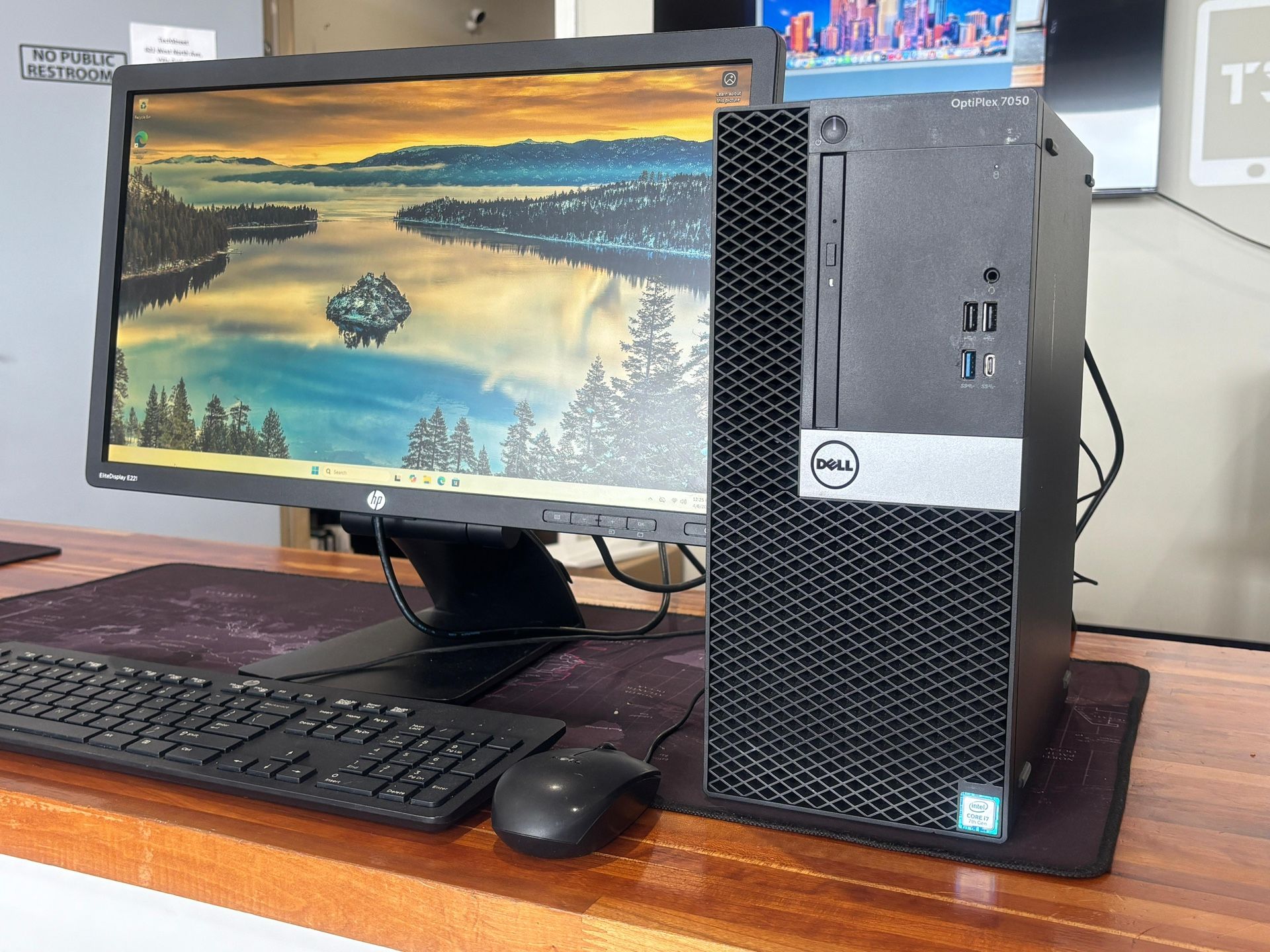 DELL OPTIPLEX 7050 Core i7-7700 3.60GHz 8GB 250GB SSD Win 11 Pro