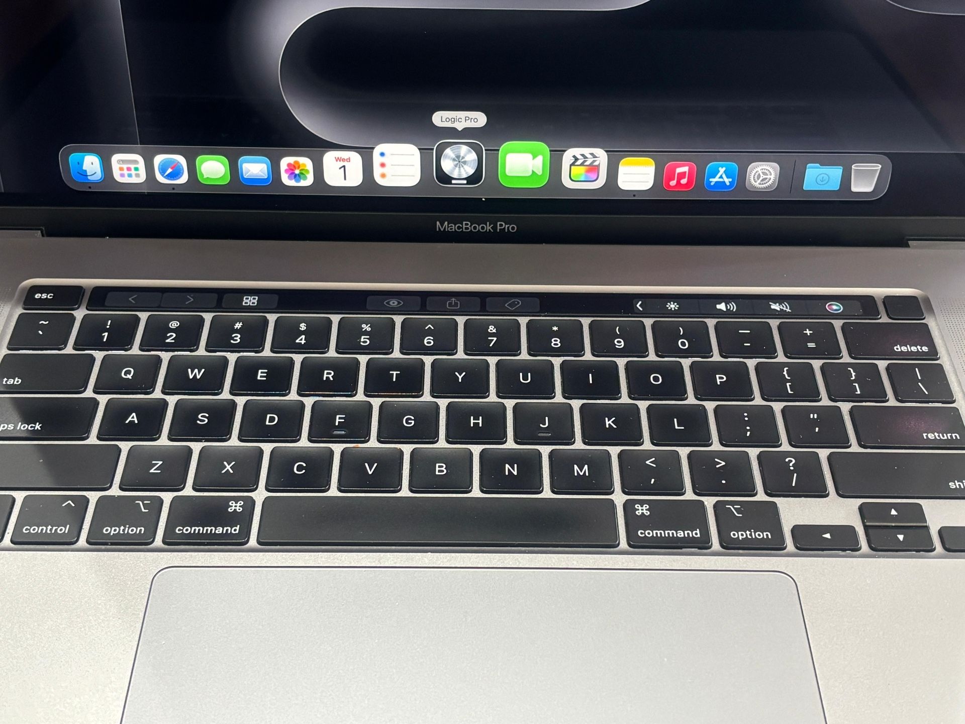Apple Macbook Pro 16” 2019 i9 32GB RAM 1TB SSD Radeon Pro 5500M - photo 5