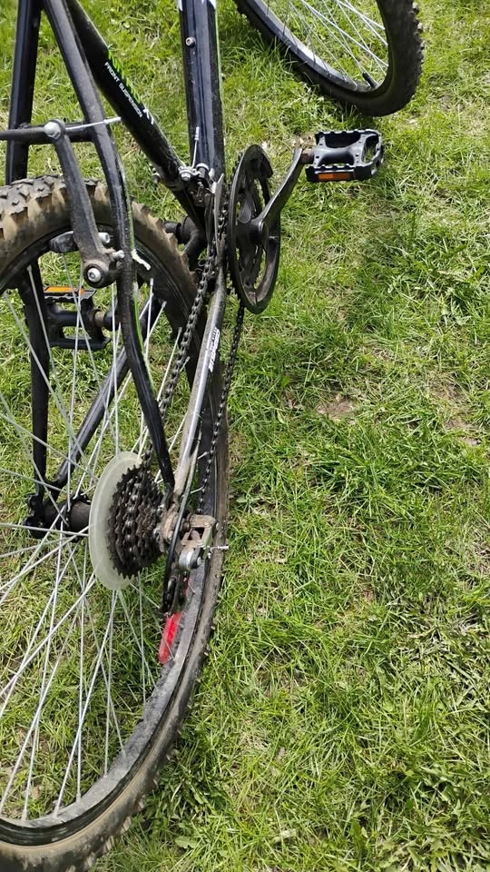 CCM Nitro XT Mountain Bike (taking offers) - photo 4