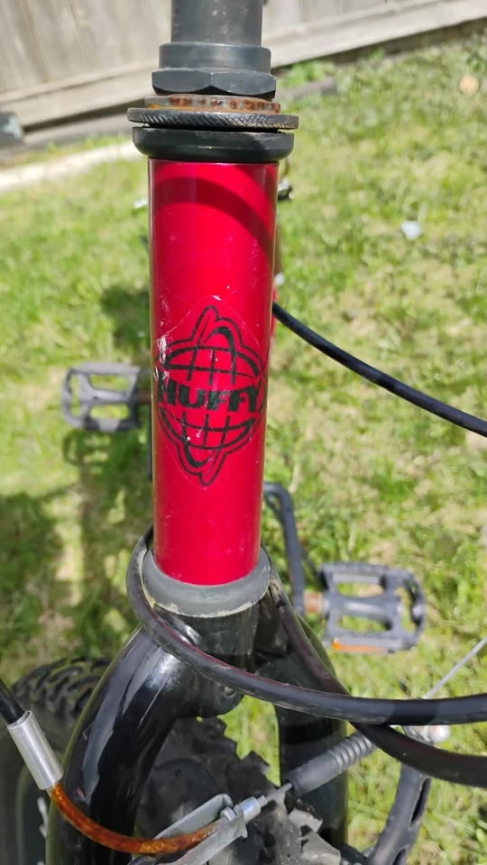 20 inch Huffy red bike - photo 2
