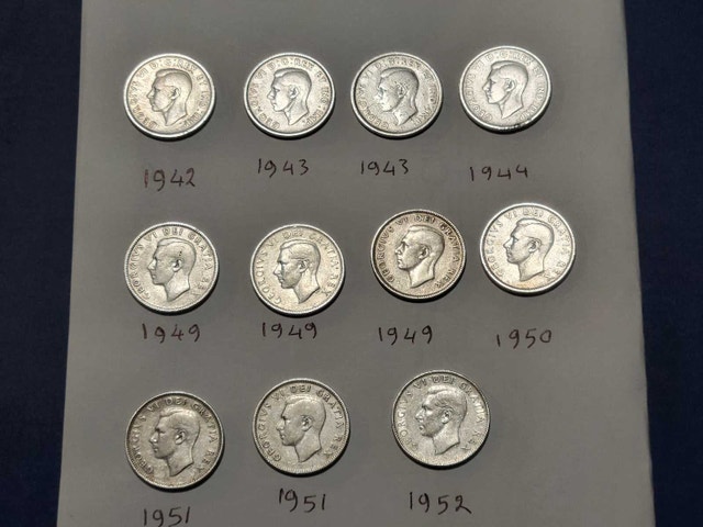 11 Canadian Silver Quarters (1942-1952)