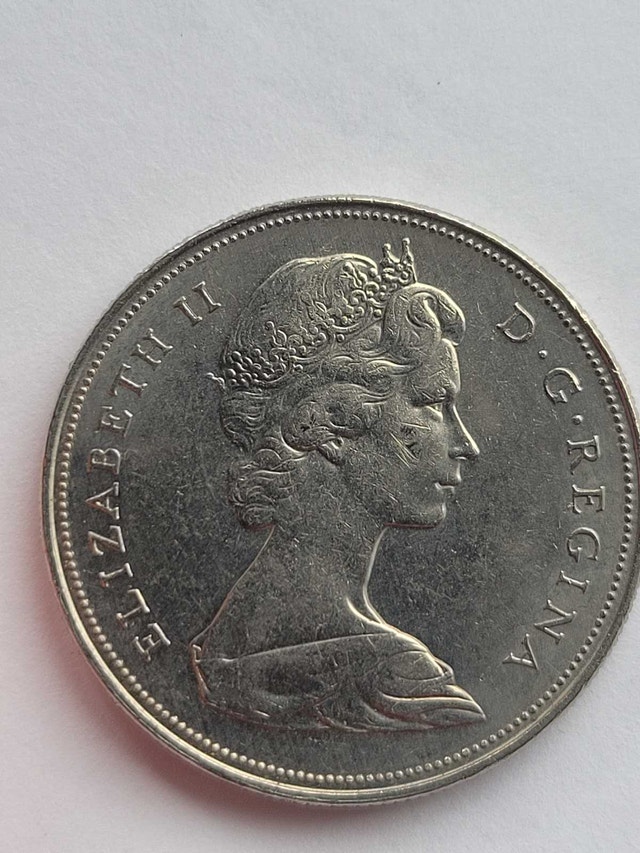 1969 Canadian Dollar Coin - photo 2