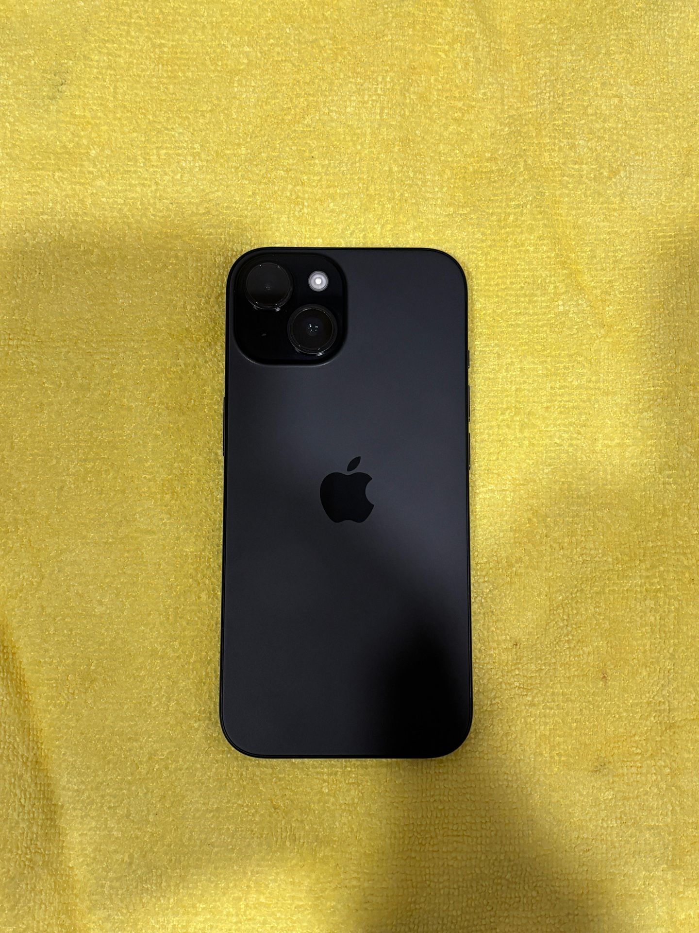 Apple iPhone 15 128GB Unlocked - photo 4