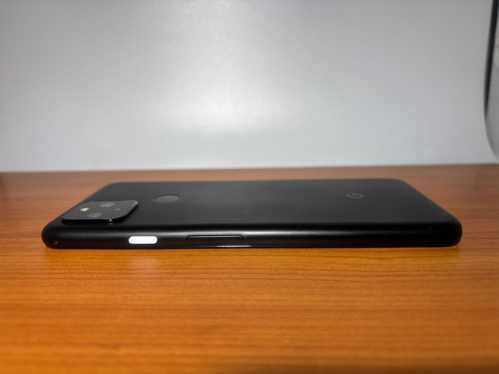 Google Pixel 4a 5G 128GB Unlocked - photo 5