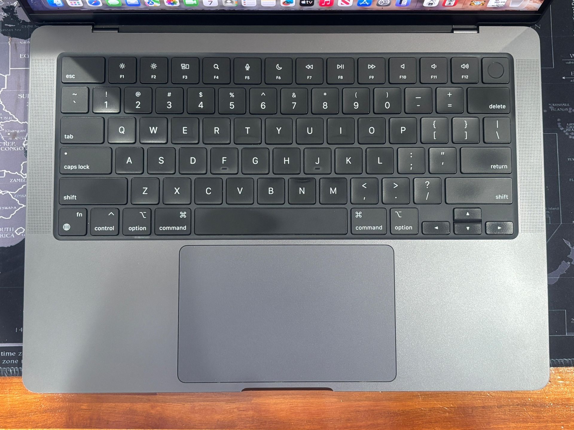 MacBook Pro 14-inch M3 Pro 18GB RAM 512GB SSD - photo 3