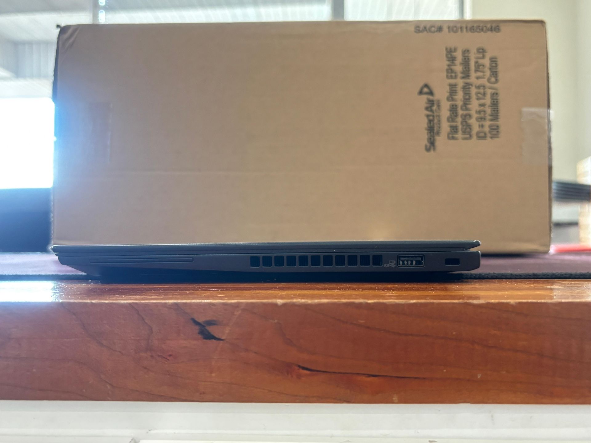 Lenovo ThinkPad T14s i5-10310U 16GB RAM 512GB SSD Win 11 Pro - photo 3