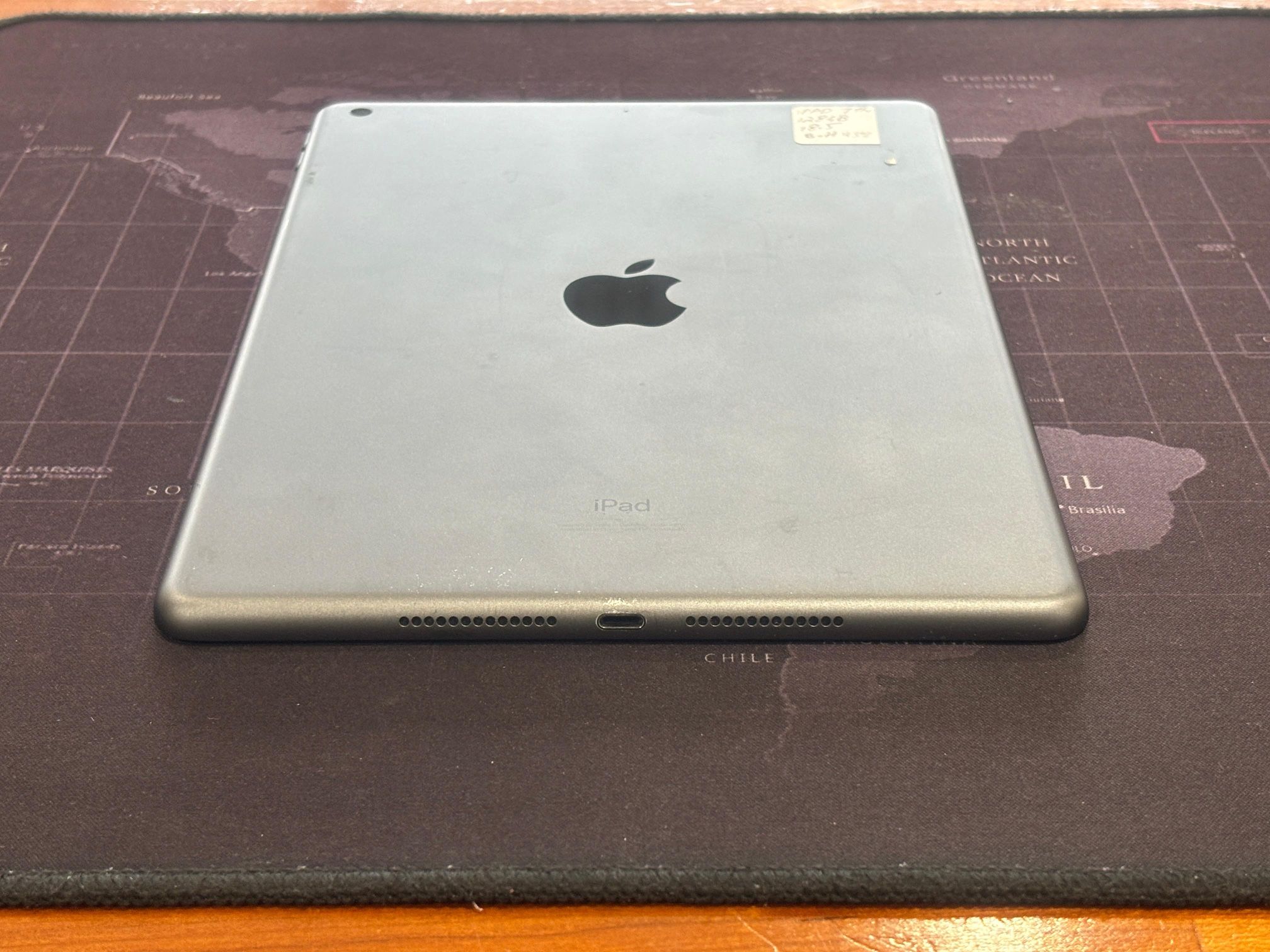 Apple iPad 7 128GB 10.2" Space Gray - Fully Functional - photo 2