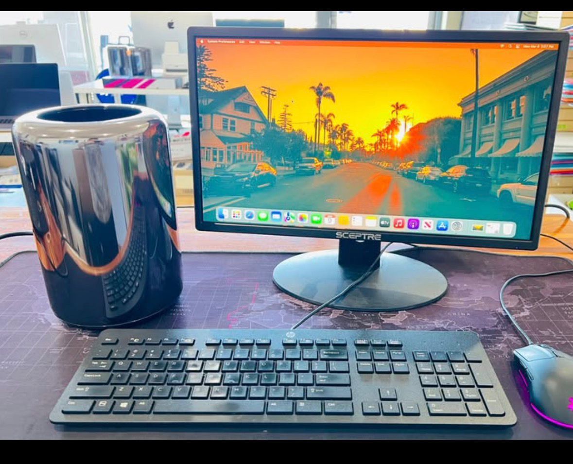 Apple Mac Pro 3Ghz 8-CORE Intel Xeon 64GB RAM 1TB SSD