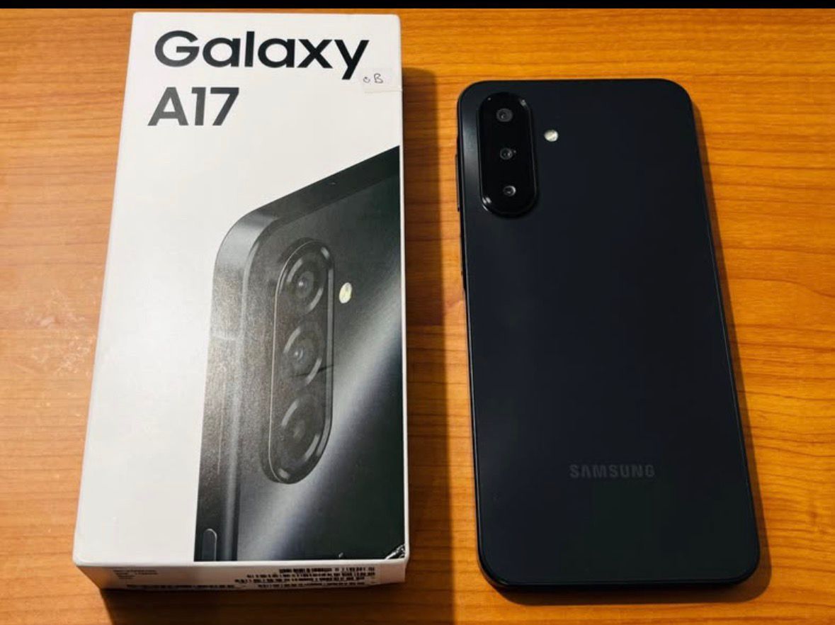 Samsung Galaxy A17 128GB Unlocked Brand New - photo 4