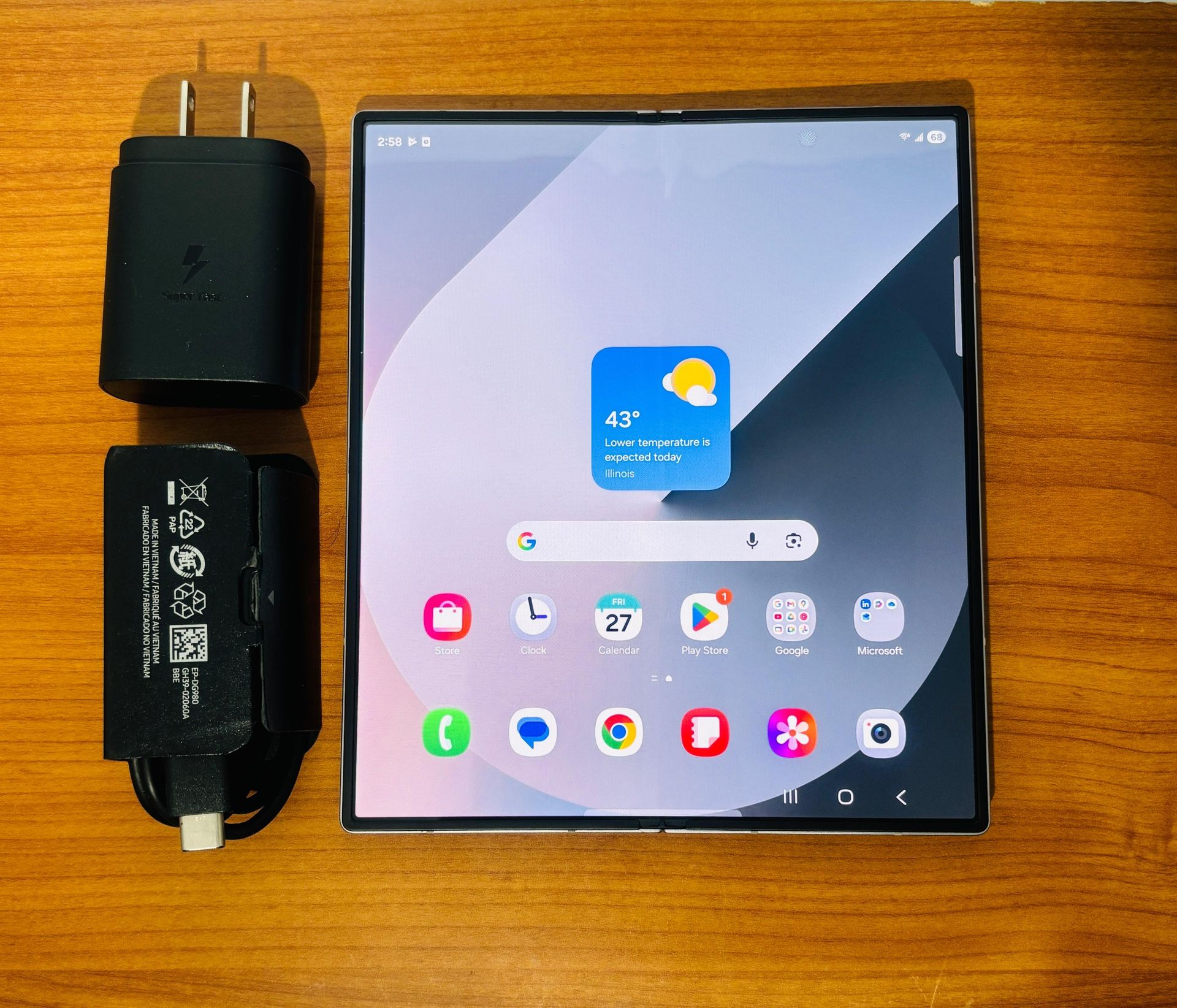 Samsung Galaxy Z Fold 6 512GB Unlocked - Excellent Condition