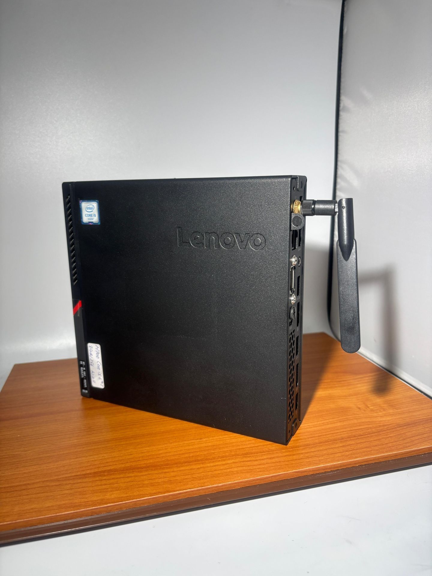Lenovo ThinkCentre M700 Mini PC Core i5-6500T 8GB 256GB SSD Win - photo 4