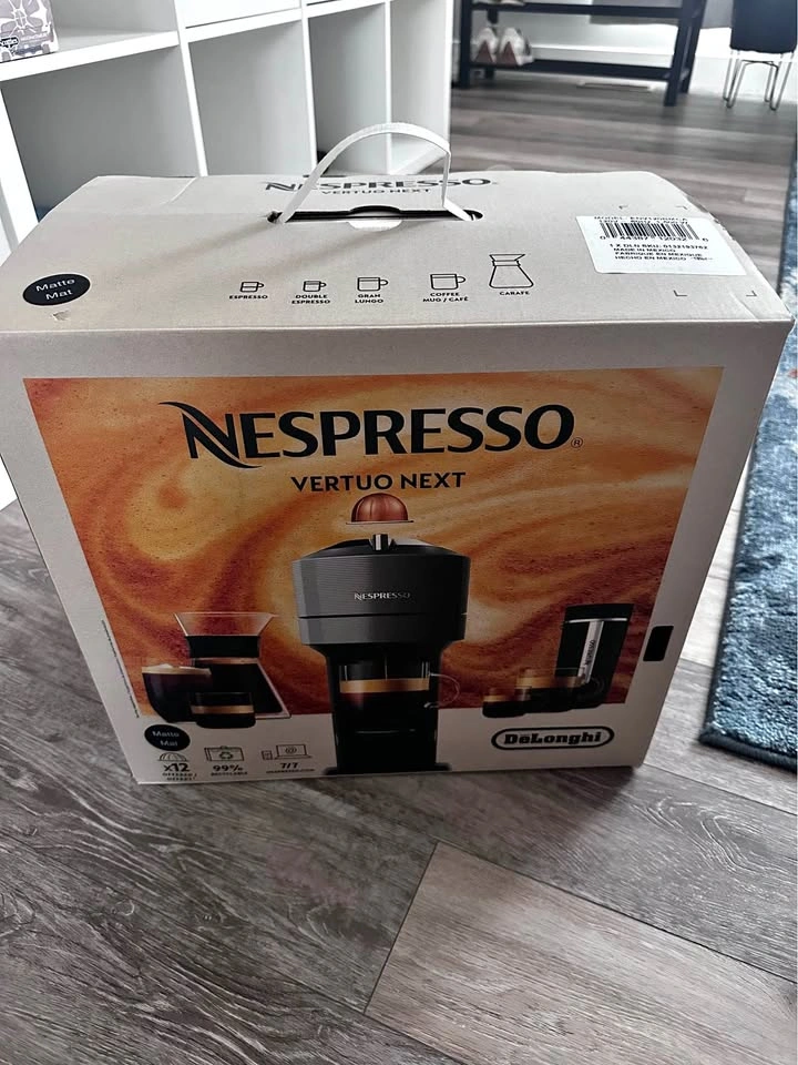 Nespresso Vertuo Next by DeLonghi