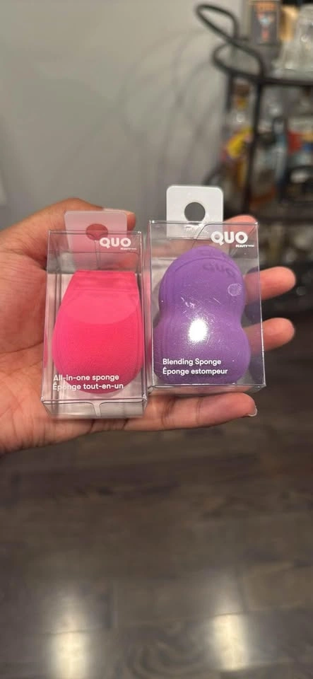 Pouch and Blending Sponge - photo 3