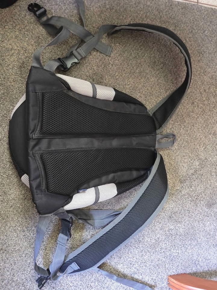 Pet Carrier Backpack - photo 2