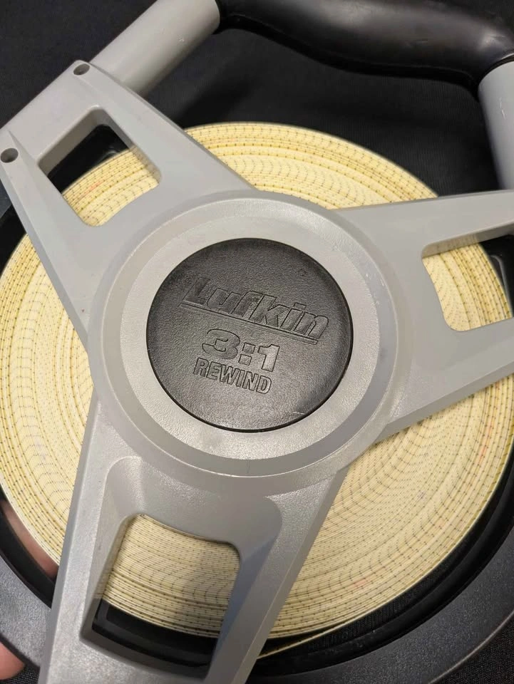 4 Lufkin 100ft Tape Measures & Tape Measure Wheel - photo 3