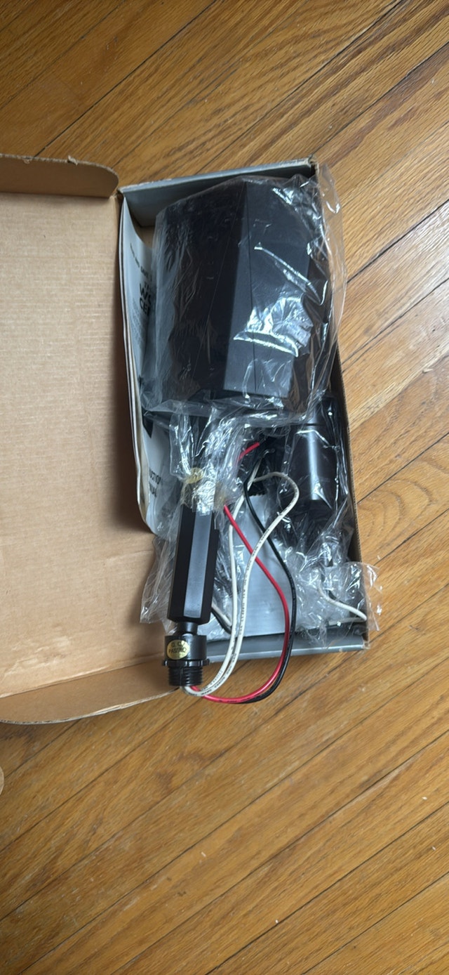 L'ATELIER Motion Sensor Security Light, 2 Floodlights
