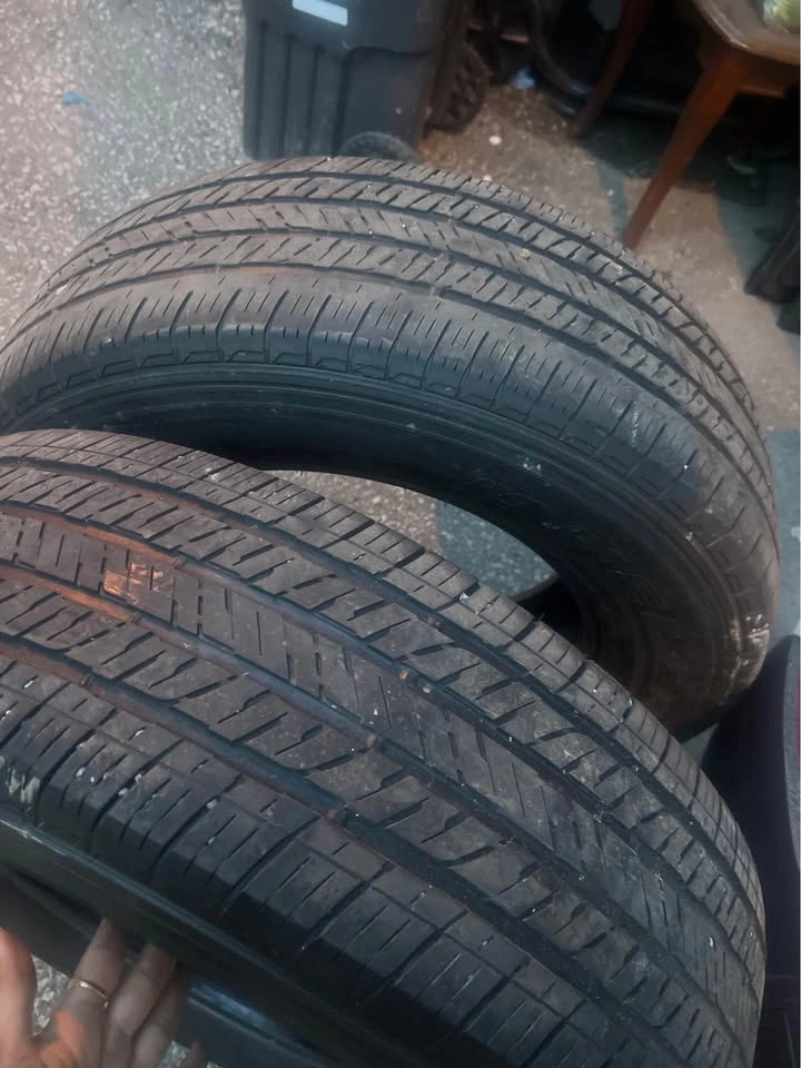 255/70 R18 Bridgestone Tires (Set of 2) - photo 5
