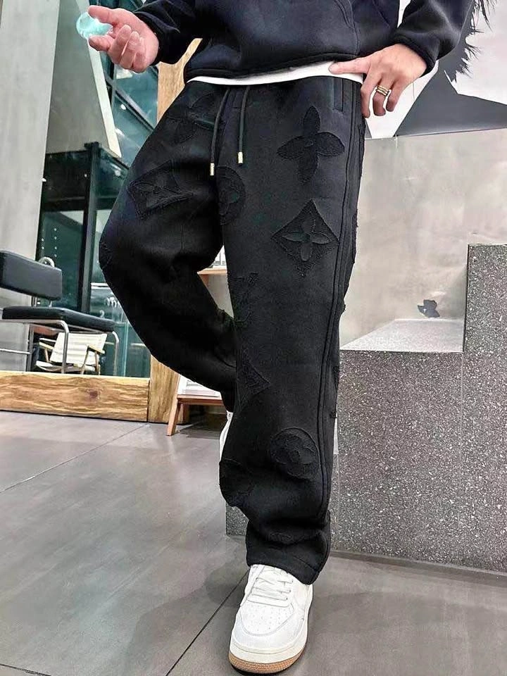 Louis V Pants (Black)