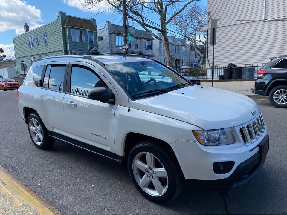 2012 Jeep Compass Limited Sport Utility 4D - photo 2