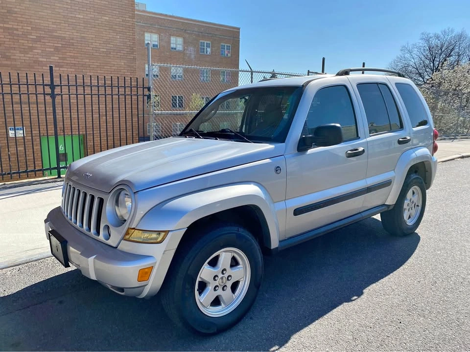 2007 Jeep Liberty Sport SUV 4D