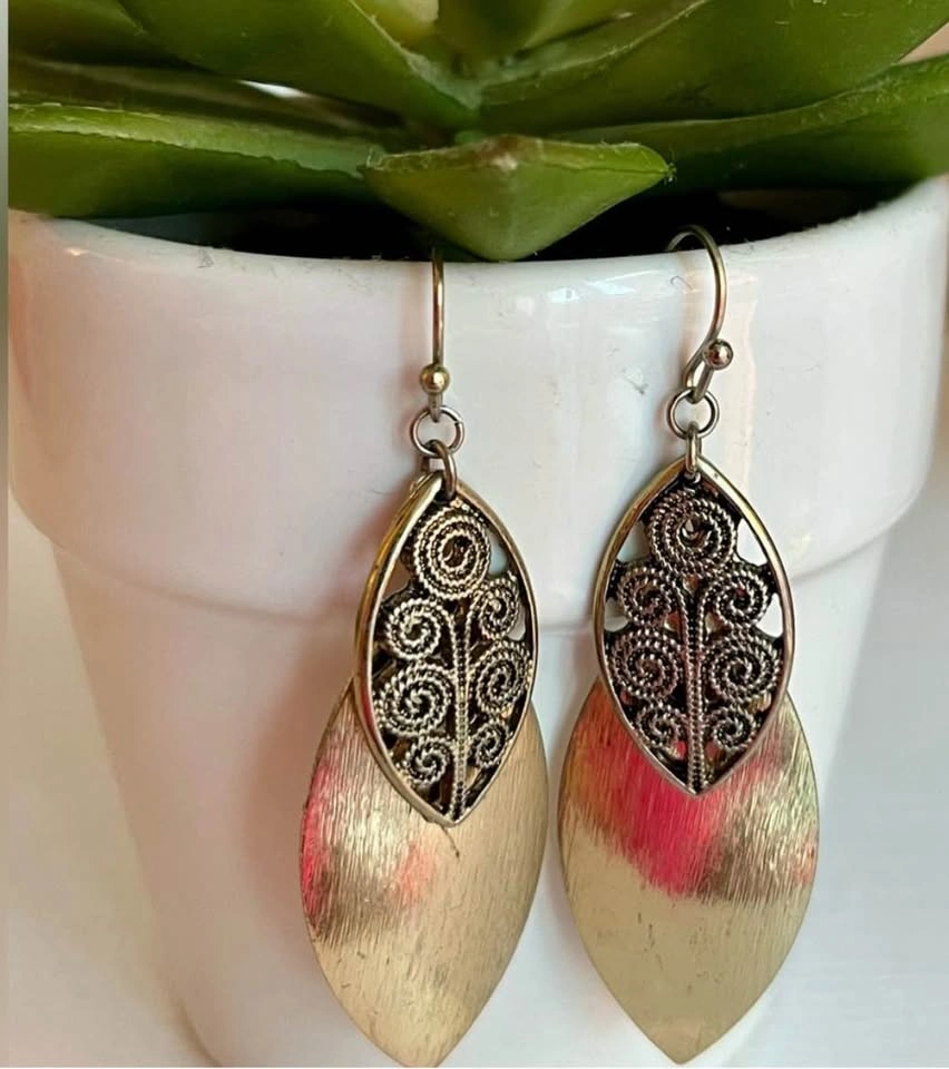 Gold Tone Leaf Boho Drop Earrings - photo 3