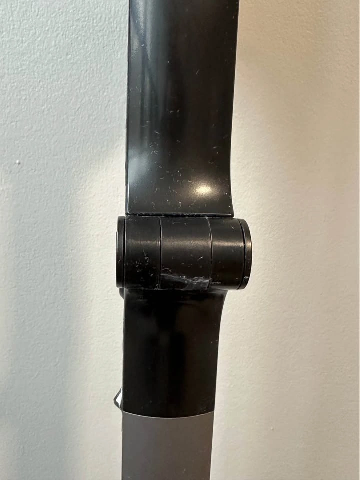 Shark Stratos Cordless Stick Vacuum - Urgent Pickup - photo 3