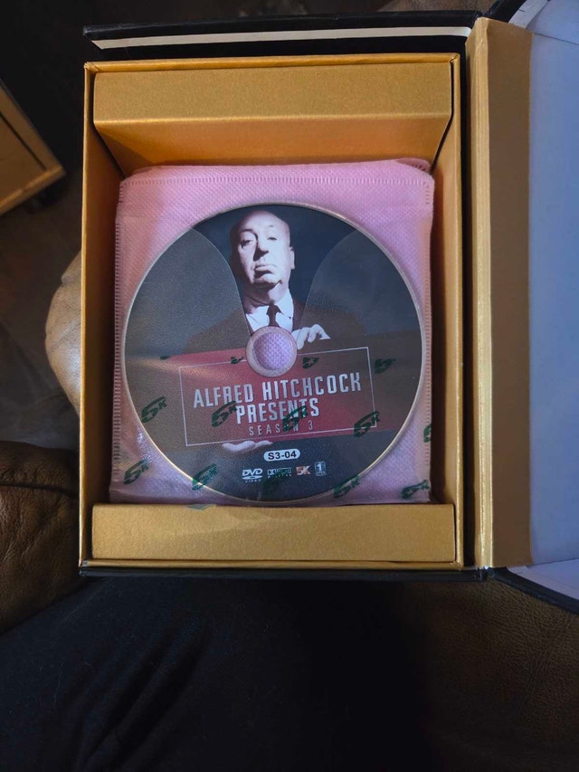 Alfred Hitchcock TV DVD Set - photo 4