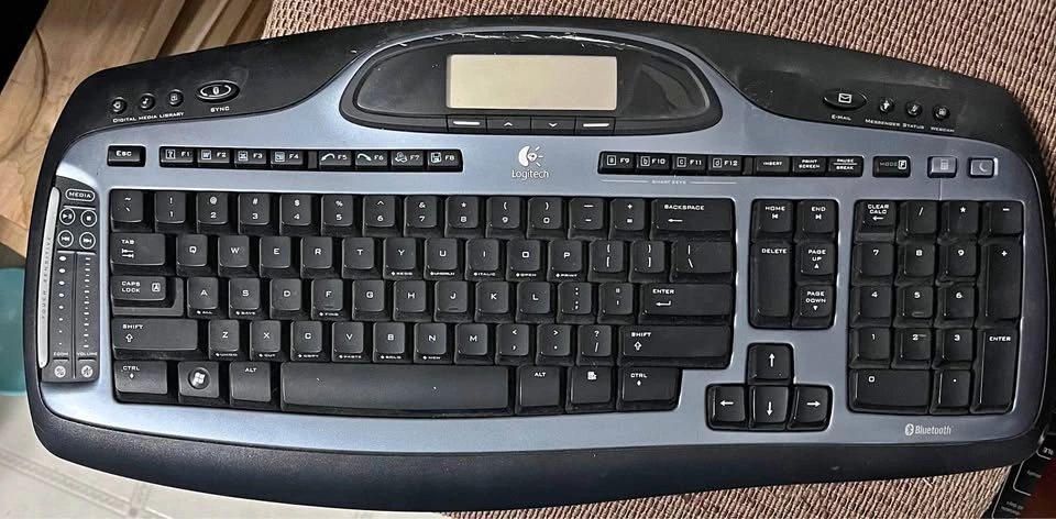 Logitech Keyboard