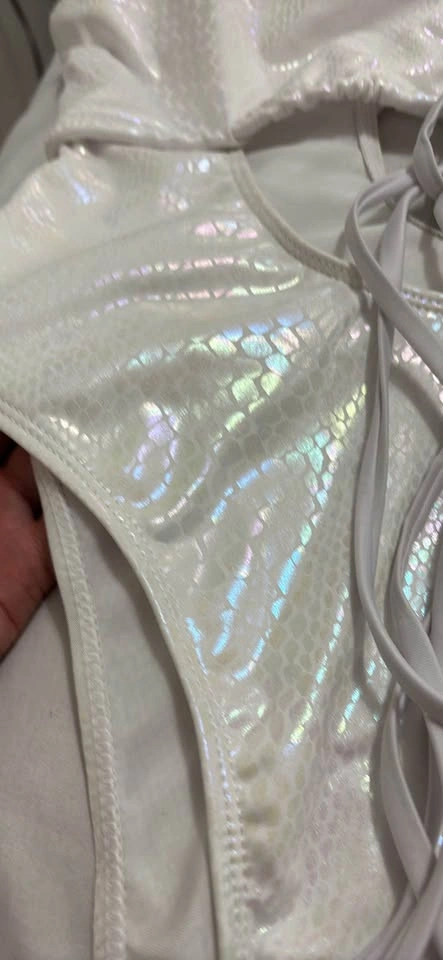 White Iridescent Snakeskin One-Piece Swimsuit M - photo 2
