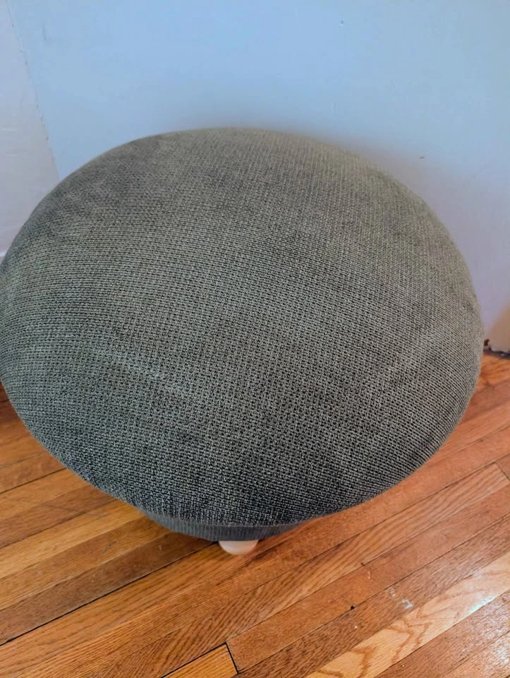 Mushroom Footstool Storage - photo 3