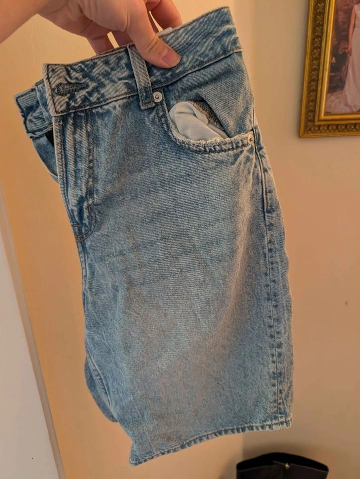 WOMENS CLOSET CLEANOUT - photo 3