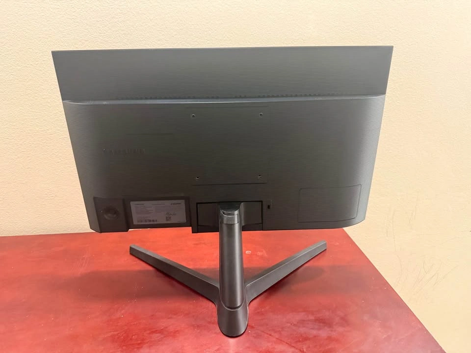 MOVING SALE – Samsung 22” Monitor - photo 4