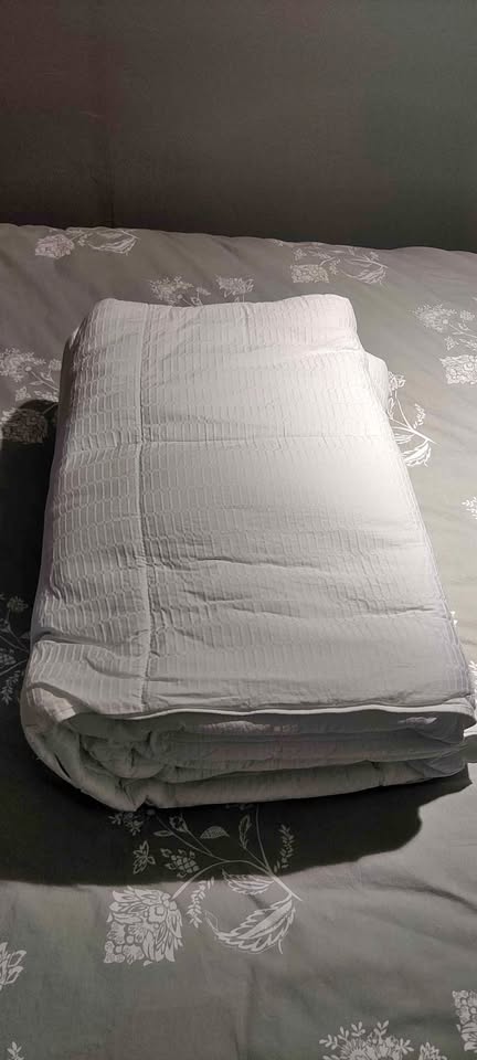 Full/Queen Size Duvet/Comforter