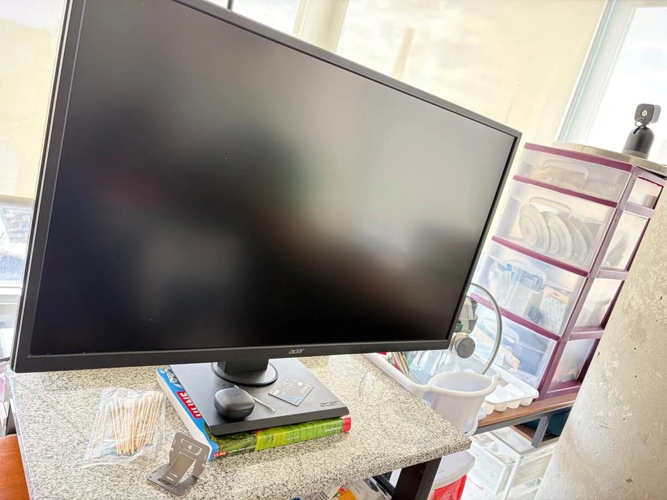 Acer ET322QK 31.5" 4K UHD Monitor - photo 2