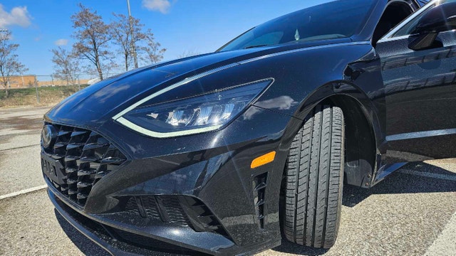 2020 Hyundai Sonata 1.6T Technology Package - photo 2