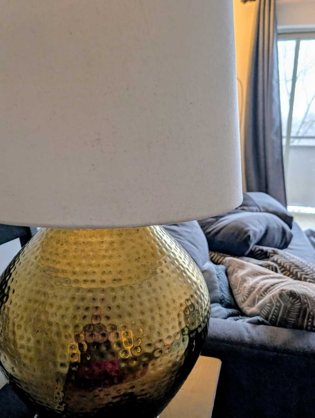 Gold Hammered Table Lamp - photo 2