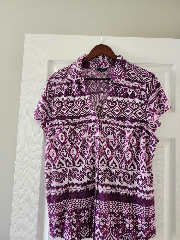 Purple Prints Top - Size 2X - Fair Condition